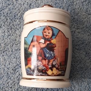 Hummel Feeding Time Canister